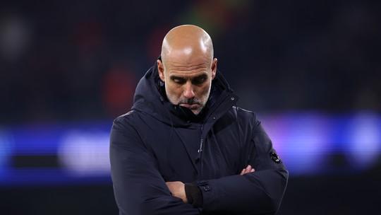 Guardiola sob fogo após revés europeu