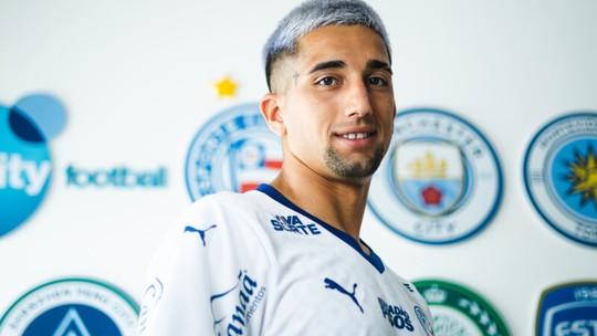 Bahia anuncia atacante Uruguaio Kike Oliveira