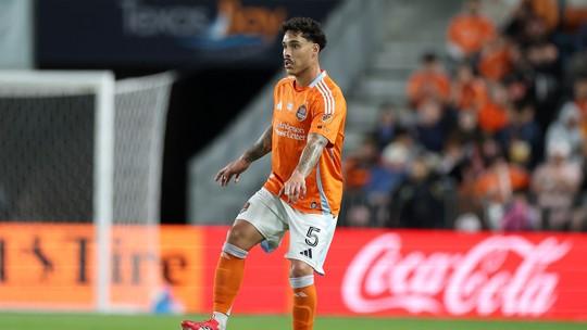 Vitória é Destaque na Carreira de Lucas Halter