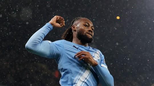 Semenyo assume papel fundamental no Manchester City