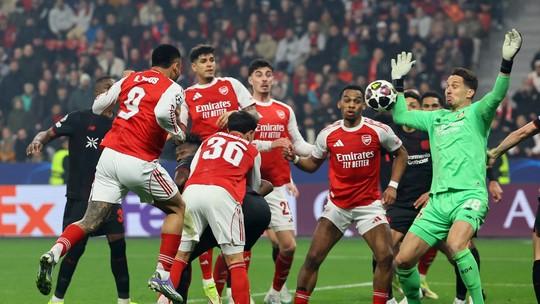 Arsenal e Bayer Leverkusen disputam vaga nas quartas da Champions