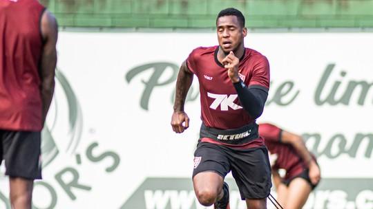 Lesão de Dudu exige intervenção cirúrgica na coluna vertebral