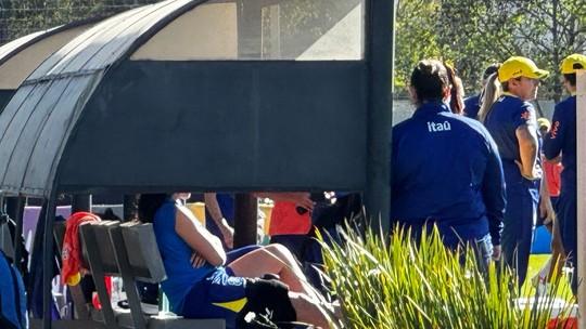 Lesão de jogadora da seleção feminina é confirmada e tratamento será feito em equipe