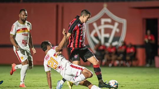 Vitória goleia Juazeirense pela Copa do Nordeste