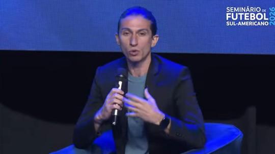 Filipe Luis elogia Ancelotti e destaca Raphinha e Vini Junior como estrelas do futebol mundial