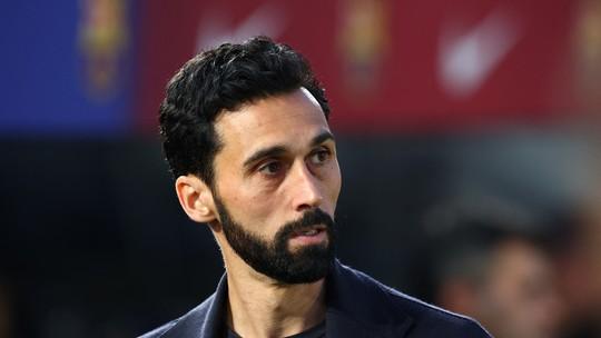 Fulham apresenta Arbeloa ex Real Madrid